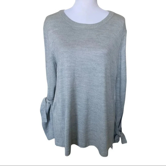 Premise Gray Tie Bell Sleeve Sweater NEW Size M - Picture 1 of 11
